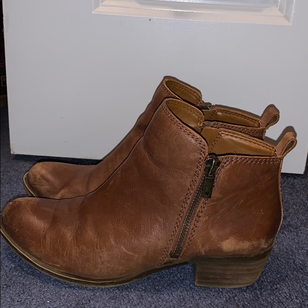 ankle boots